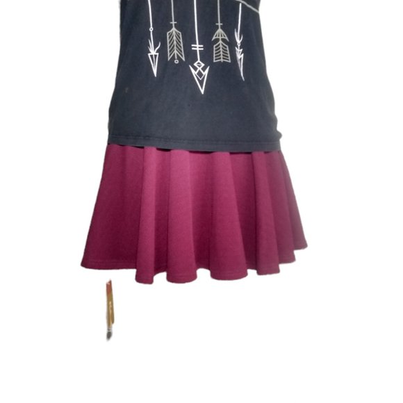 Werna Vogue Underwear Burgundy Pleated Skort Size Large - Picture 3 of 10